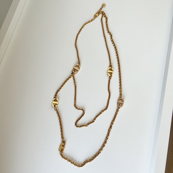 Christian Dior ⭐️ Golden Tone CD Logo Long Necklace + Gift Package - Picture 4 of 9